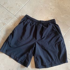 Lululemon pacebreaker linerless shorts size medium black